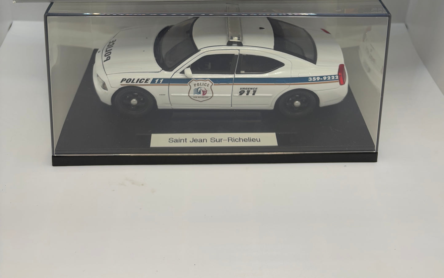 Service de police Saint-Jean-sur-Richelieu - Dodge Charger 2006