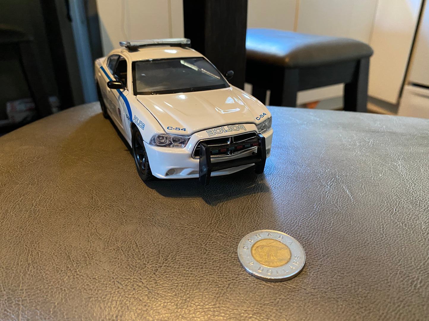 Service de police de Châteauguay - Dodge charger 1/24