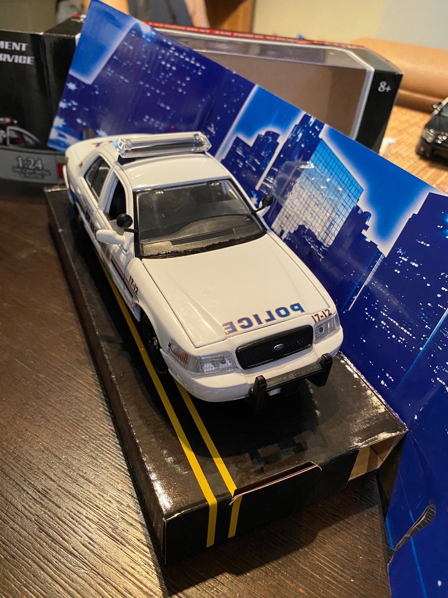 Assomption-Saint-Sulpice - Ford Crown Victoria