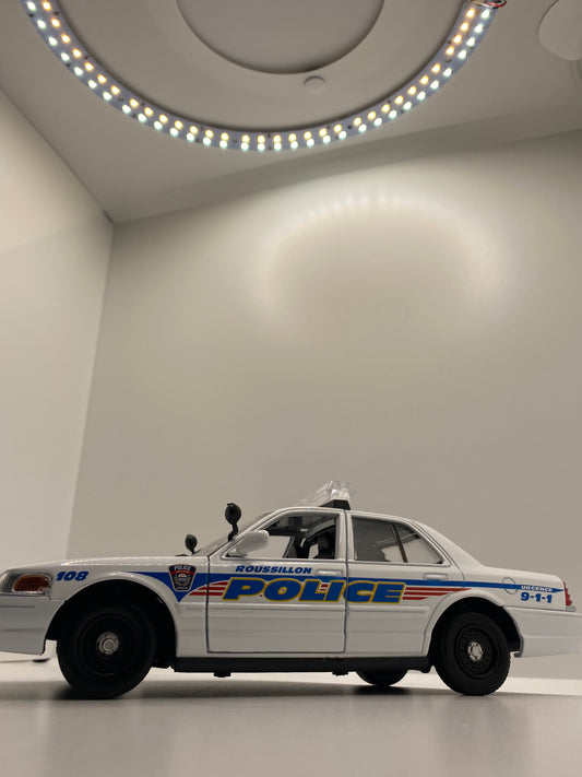 Service de police de Roussillon - Ford Crown Victoria
