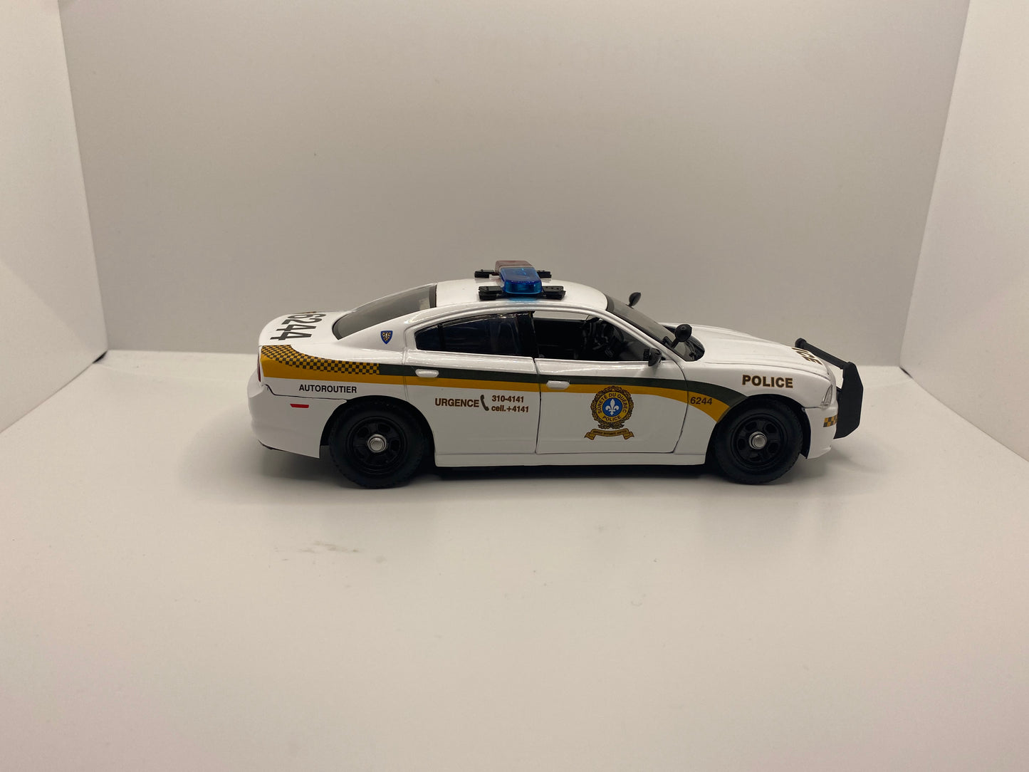Sûreté du Québec - SQ - Dodge Charger 2011