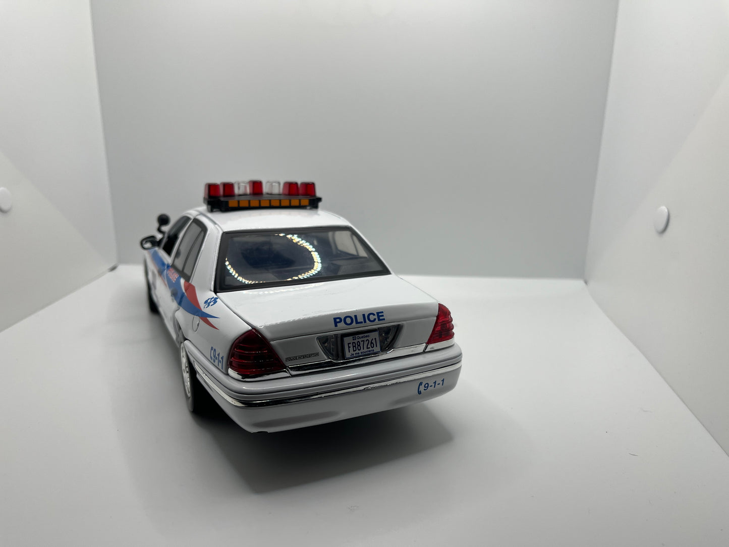 Service de police de Thetford Mines - Ford Crown Victoria 2010 - 1:18