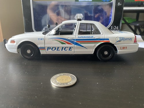 Diecast 1/24 - Crown Victoria - Quebec Police De Saguenay