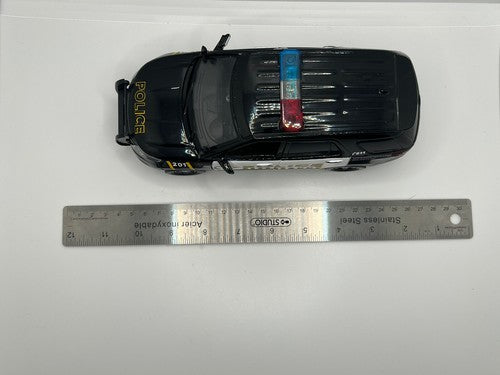 Police Terrebonne Qc 1/24 -NEW Color - Explorer - Light & Sounds - Diecast
