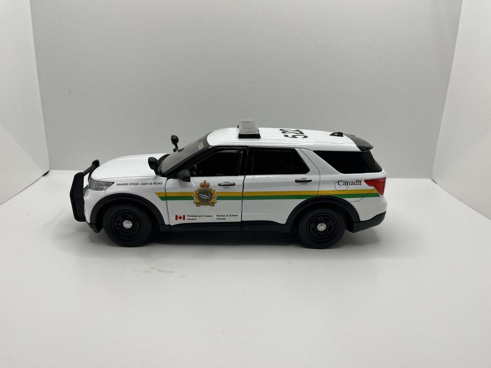 Pêches et Océans du Canada Fisheries and Oceans / Explorer 2022 / Diecast 1/24