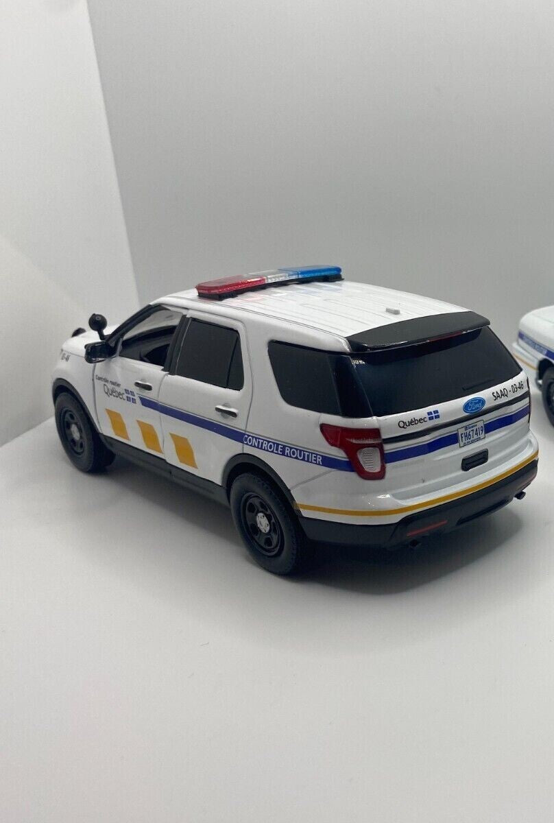  Contrôle routier du Québec- Diecast 1:24 - Explorer / VUS