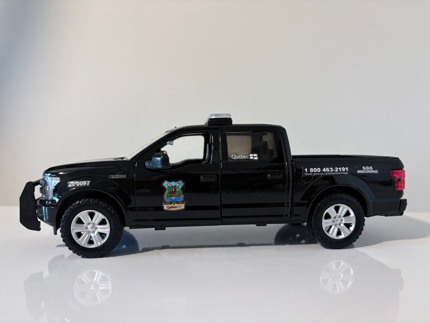 Protection de la faune du Québec - F-150 1/24