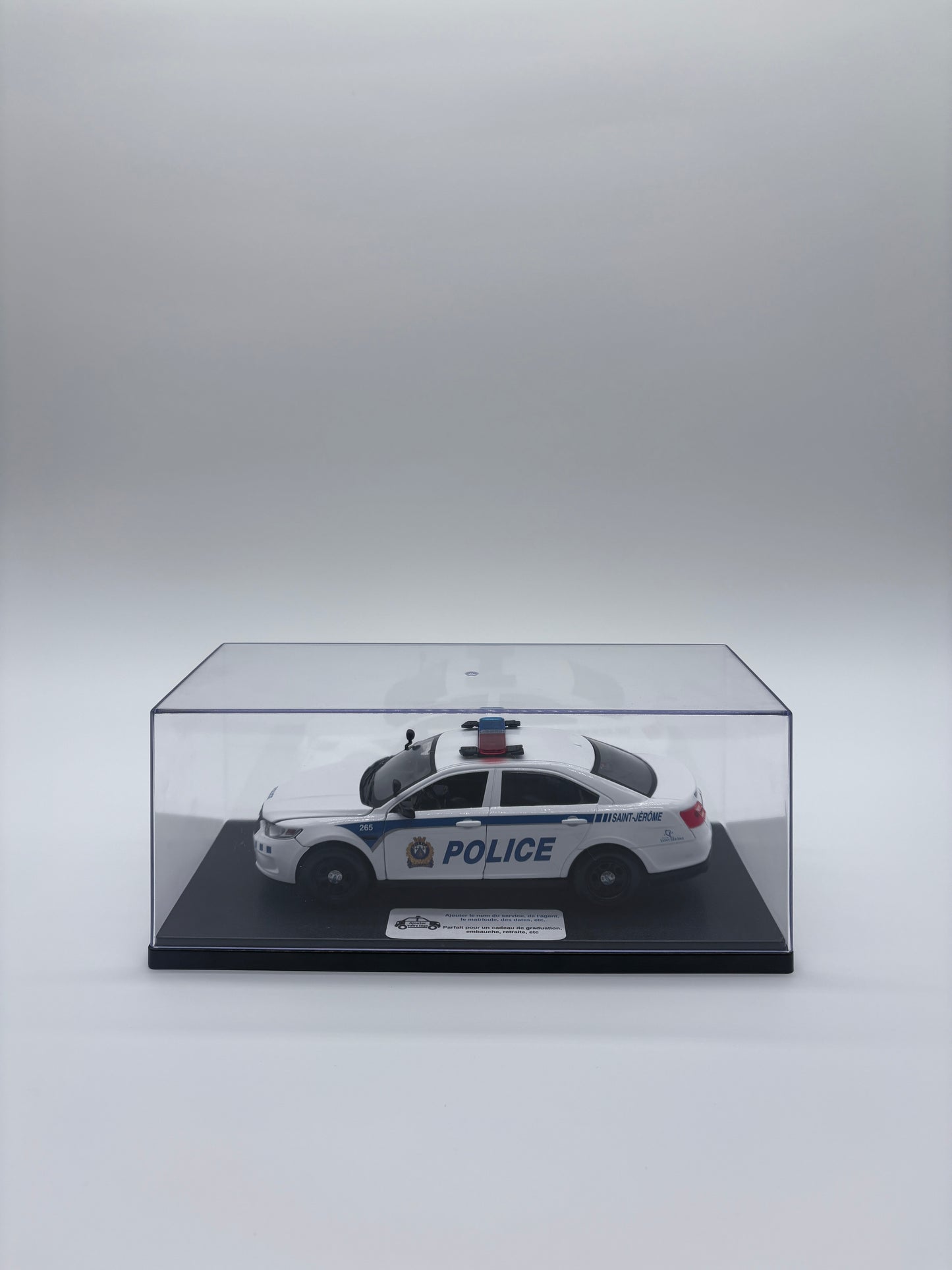 Service de police de Saint-Jérome - Ford Taurus 1/24