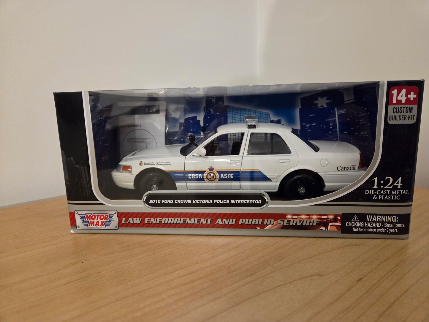 Service Frontalier du Canada - CBSA - Ford Crown Victoria 1/24
