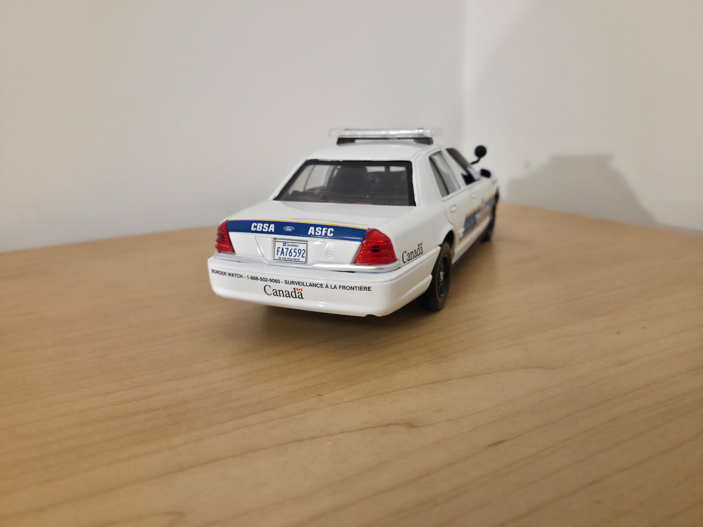 Service Frontalier du Canada - CBSA - Ford Crown Victoria 1/24