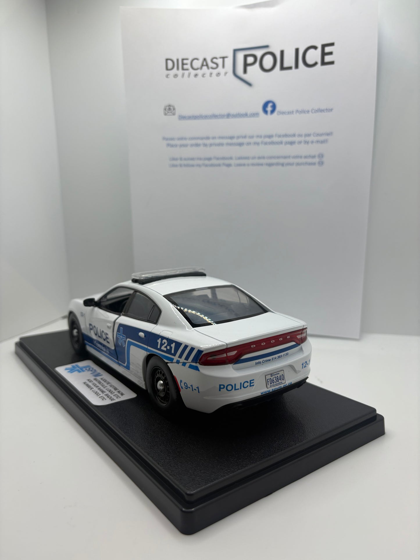 Service de police de la ville de Montréal / SPVM - Dodge Charger 2022 1/24 - Présentoir personnalisé en extra $