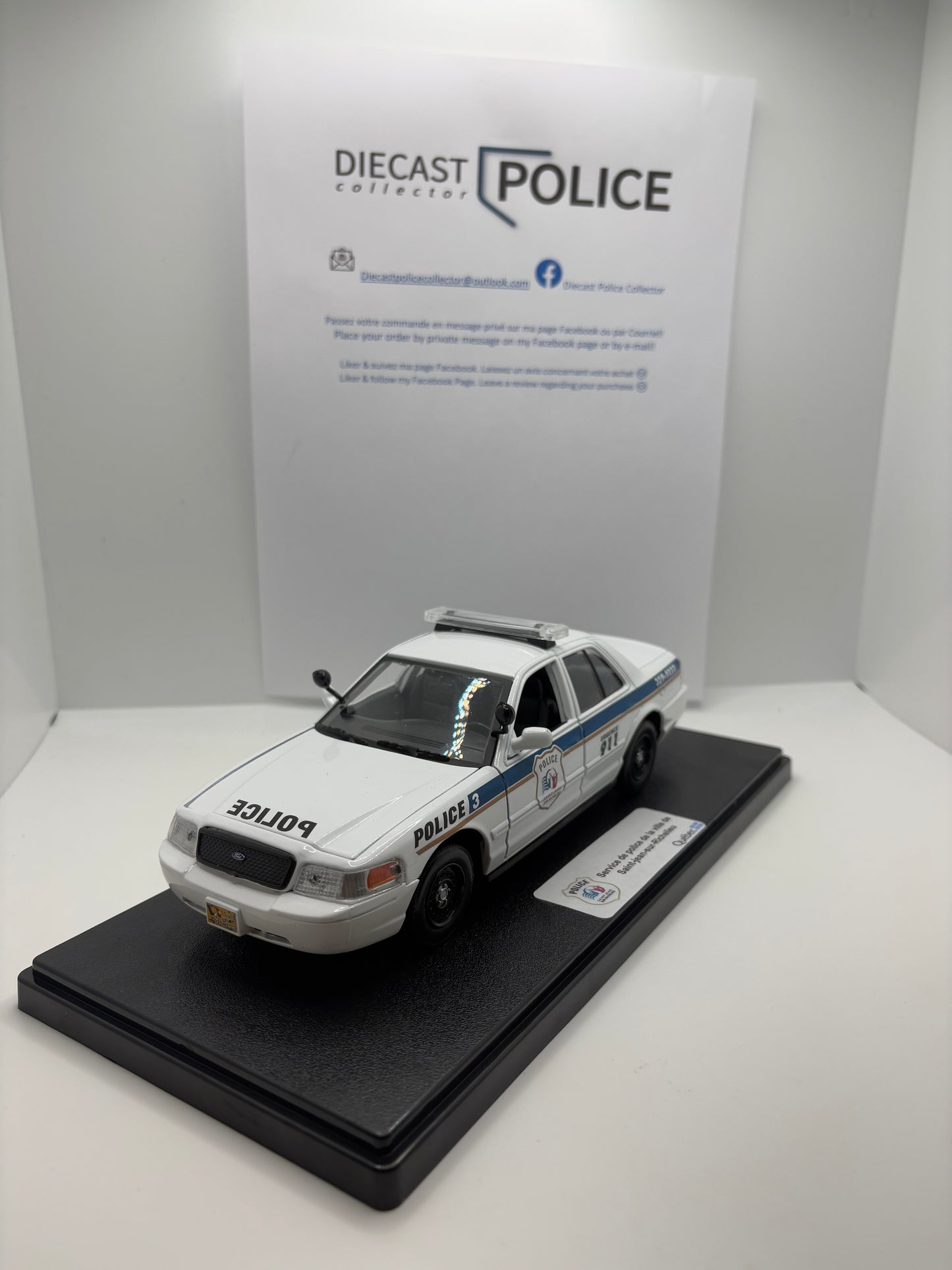 Service de police Saint-Jean-sur-Richelieu - Ford crown Victoria 2011 1/24