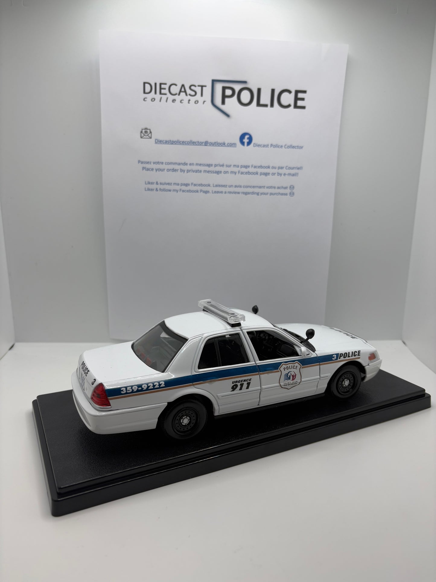 Service de police Saint-Jean-sur-Richelieu - Ford crown Victoria 2011 1/24