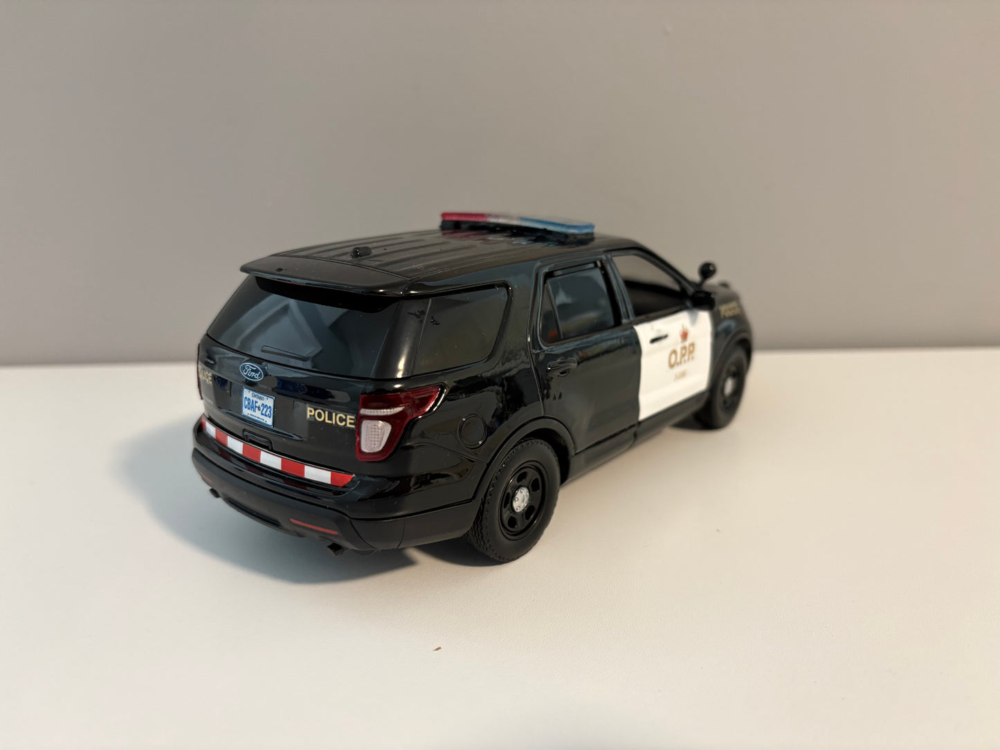 Police Provincial de l’Ontario / OPP - Ford Explorer 2015 1/24