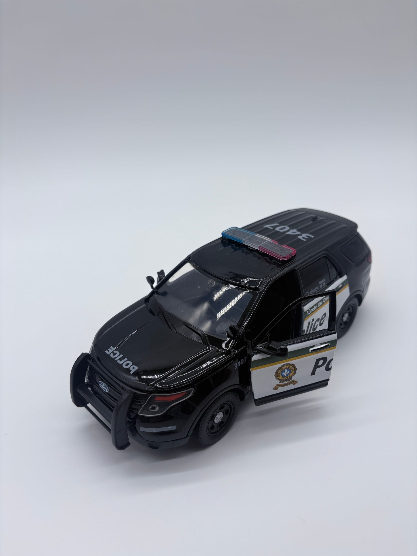 Sûreté du Québec - SQ - Ford explorer 2015