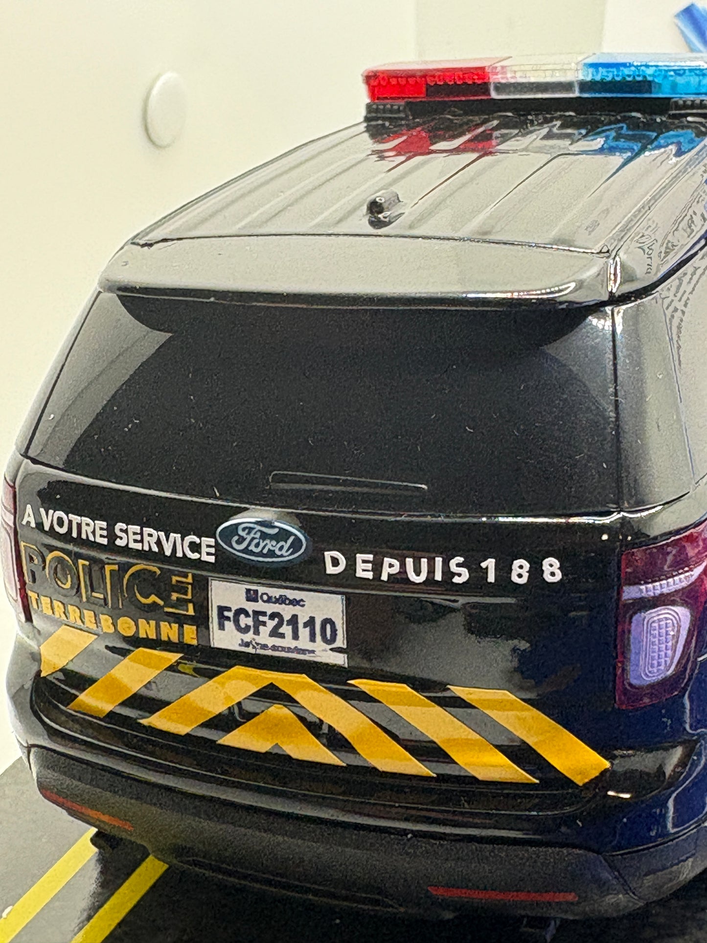 Service de police de Terrebonne - Explorer 2015 *UN EXEMPLAIRE PERSONNALISÉ INCLUS *DÉFAUT*